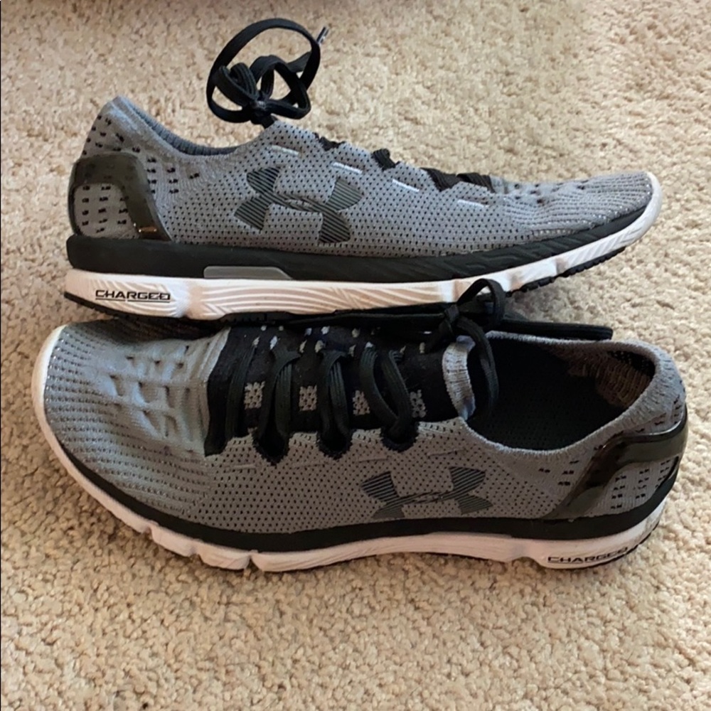 UnderArmour Speedform Charged Shoes